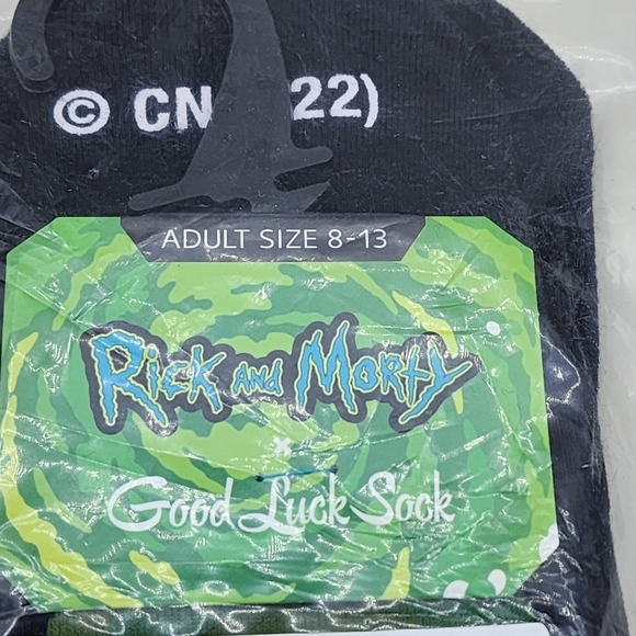 Good Luck Sock Men's Rick and Morty, Pickle Rick Socks - 8-13 - Picture 3 of 5